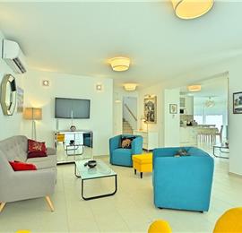 4 bedroom villa with pool near Sveti Lovrec, sleeps 8